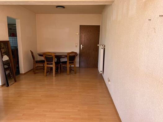 Wohnung zur Miete 499 € 2,5 Zimmer 75 m² Geschoss 1/2 frei ab 01.12.2025 Roden Saarlouis 66740