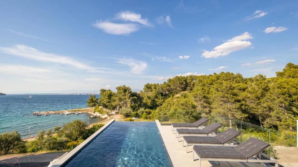 Villa zum Kauf 1.350.000 € 4 Zimmer 265 m² 363 m² Grundstück Ugljan 23273