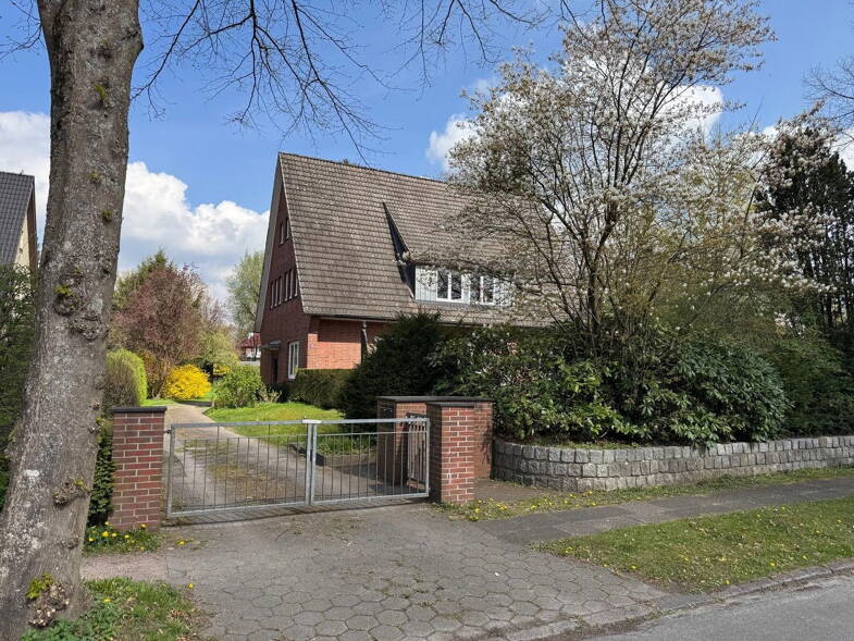 Mehrfamilienhaus zum Kauf provisionsfrei 1.495.000 € 10 Zimmer 230 m² 1.486 m² Grundstück Horstlooge 32 Volksdorf Hamburg 22359