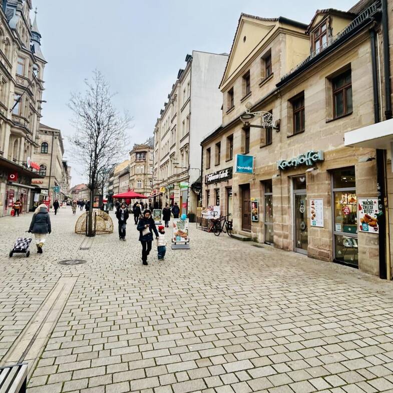 Ladenfläche zur Miete 160 m² Verkaufsfläche teilbar ab 64 m² Innenstadt Fürth 90762