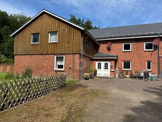 Wohnung zum Kauf 170.000 € 6 Zimmer 115 m² 2. Geschoss Mönchneversdorf Schönwalde am Bungsberg 23744