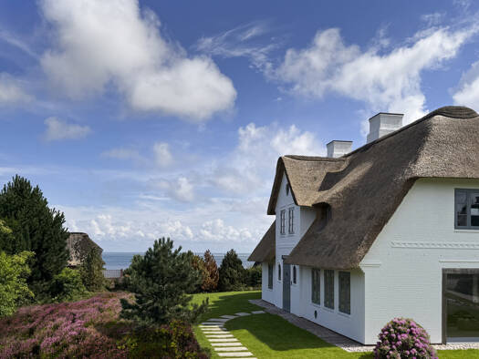 Einfamilienhaus zum Kauf - Erstbezug 6 Zimmer 320 m² 1.670 m² Grundstück Braderup 25996