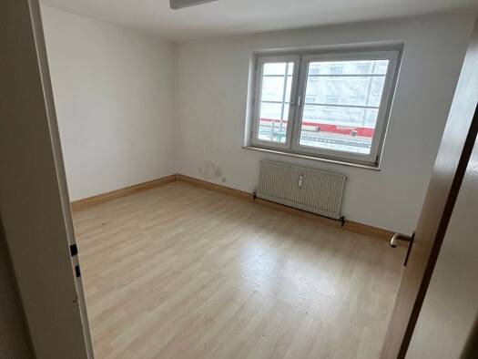 Wohnung zur Miete 400 € 3 Zimmer 76 m² Geschoss 2/3 frei ab sofort Steinbühl Nürnberg 90443