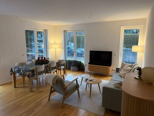 Studio zur Miete 1.490 € 1 Zimmer 78,7 m² EG frei ab 01.04.2026 Hippelstraße Trudering-Riem München 81827