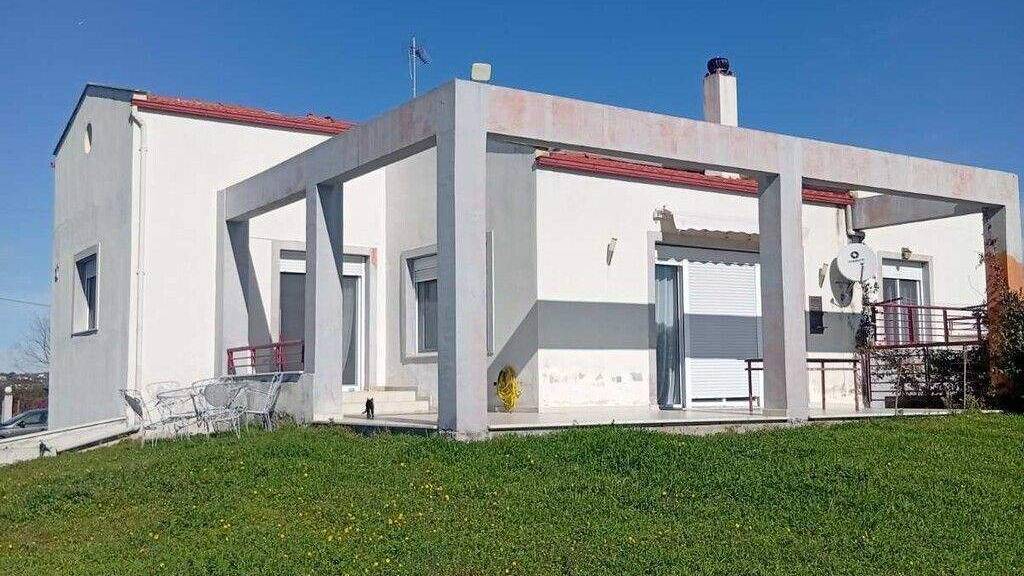 Einfamilienhaus zum Kauf 450.000 € 6 Zimmer 200 m² 10.000 m² Grundstück Thessaloniki