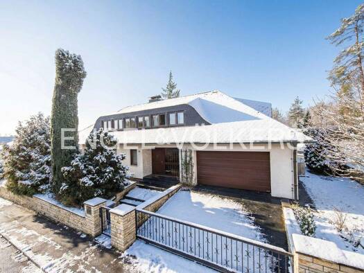 Einfamilienhaus zum Kauf 840.000 € 10 Zimmer 291,9 m² 1.369 m² Grundstück Igelsdorf Rednitzhembach 91126