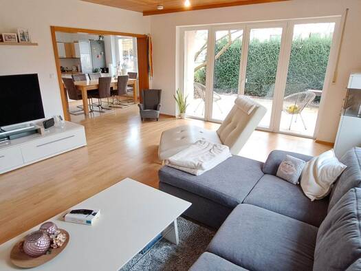 Wohnung zur Miete 895 € 4 Zimmer 113,7 m² Geschoss -1/2 frei ab 01.05.2026 Karlburg Karlstadt 97753