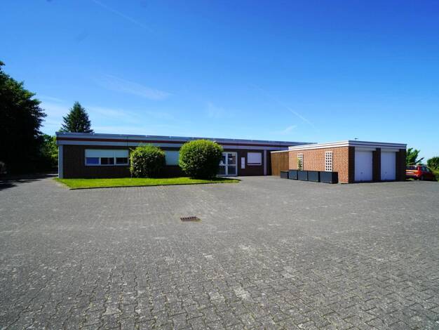 Bürofläche zur Miete 5,95 € 3 Zimmer 107 m² Bürofläche Kernstadt Paderborn 33100