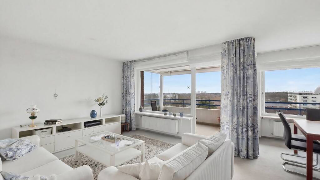 Wohnung zum Kauf 319.000 € 3 Zimmer 92,8 m² Reinbek 21465