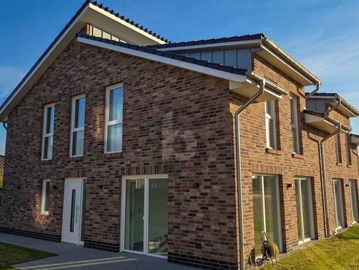 Doppelhaushälfte zum Kauf 348.000 € 4 Zimmer 125 m² 308 m² Grundstück Drebber 49457