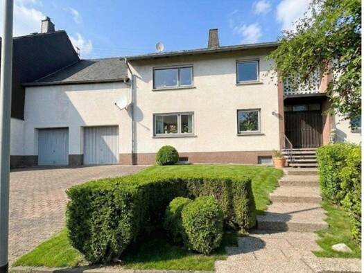 Reihenendhaus zum Kauf provisionsfrei 299.000 € 10 Zimmer 240 m² 1.600 m² Grundstück Longkamp 54472