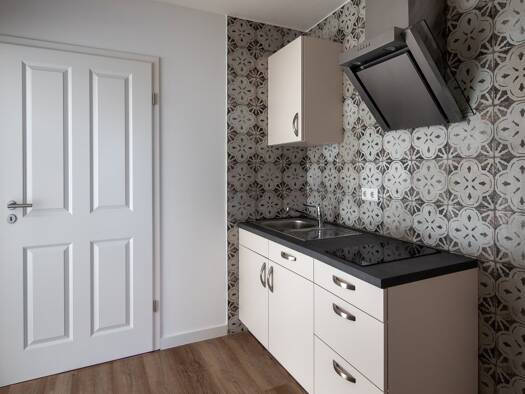 Wohnung zur Miete 330 € 1 Zimmer 28 m² frei ab sofort Rudolf-Breitscheid-Str. 99b Angermünde 16278