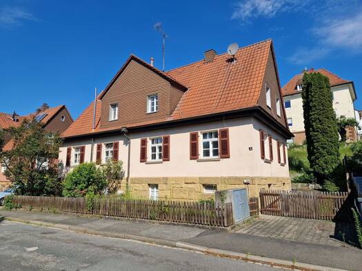 Doppelhaushälfte zum Kauf 231.000 € 10 Zimmer 180 m² 450 m² Grundstück frei ab sofort Wolfsgrube 9 Lichtenfels 96215