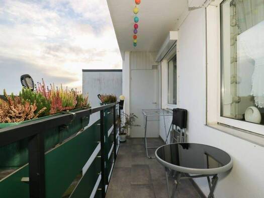 Wohnung zum Kauf 165.000 € 2,5 Zimmer 64 m² 5. Geschoss Delhoven Dormagen / Delhoven 41540