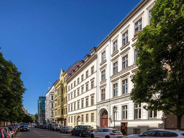 Wohnung zum Kauf 349.000 € 2 Zimmer 61,8 m² 3. Geschoss Max-Beer-Straße 7 Mitte Berlin 10119