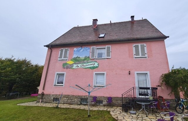 Mehrfamilienhaus zum Kauf als Kapitalanlage geeignet 220.000 € 13 Zimmer 235 m²<br/>Wohnfläche 760 m²<br/>Grundstück Oberscheckenbach Ohrenbach 91620