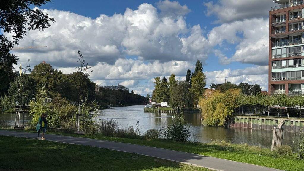 Wohnung zum Kauf 349.530 € 2 Zimmer 61 m² Geschoss 6/10 Charlottenburg Berlin 10587