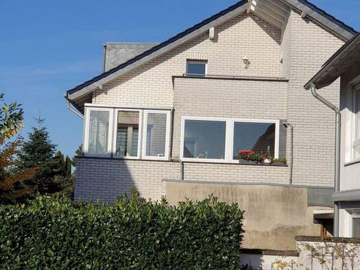 Wohnung zum Kauf provisionsfrei 365.000 € 3 Zimmer 95 m² Geschoss 1/2 frei ab 01.03.2026 Richrath Langenfeld (Rheinland) 40764