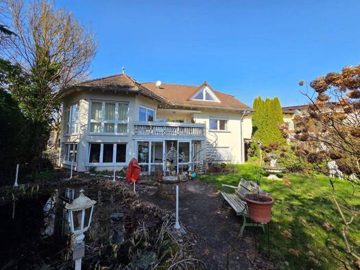 Einfamilienhaus zum Kauf 425.000 € 1 Zimmer 290 m² 857 m² Grundstück frei ab sofort Fürth Ottweiler 66564