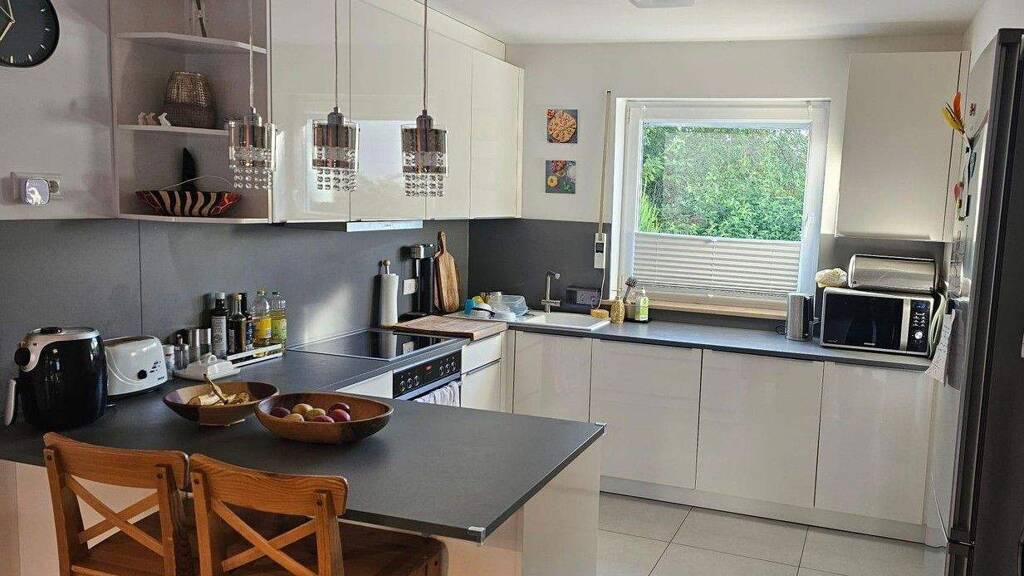 Reihenmittelhaus zur Miete 2.500 € 5 Zimmer 144 m² 200 m² Grundstück Emmering 82275