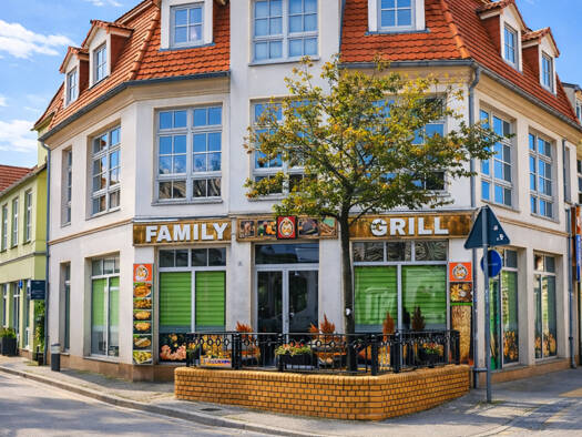 Haus zum Kauf 395.000 € 9 Zimmer 164 m² 143 m² Grundstück Markt 16 Burg Burg 39288