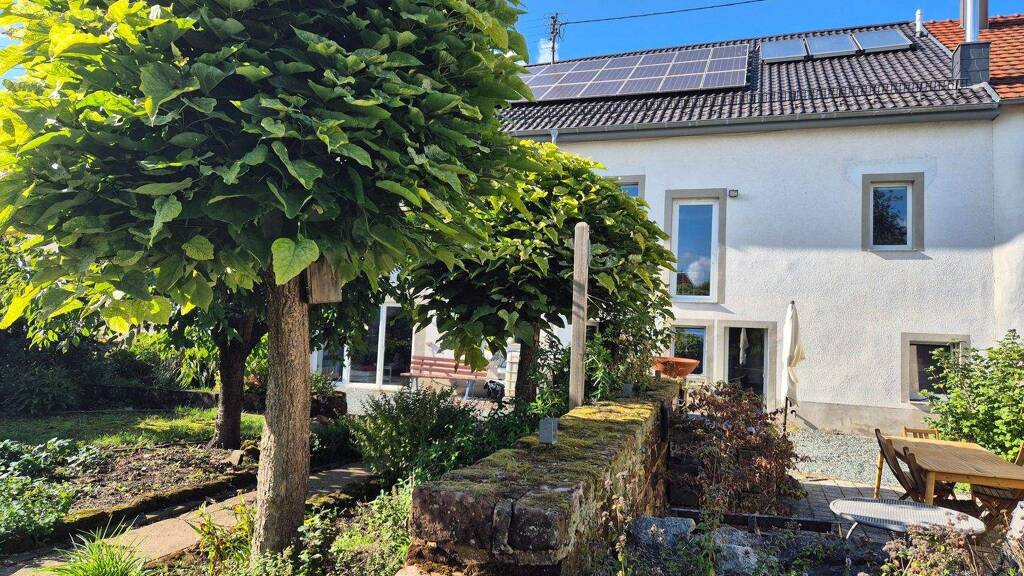 Bauernhaus zum Kauf 279.000 € 8 Zimmer 150 m² 880 m² Grundstück Ballern Merzig 66663