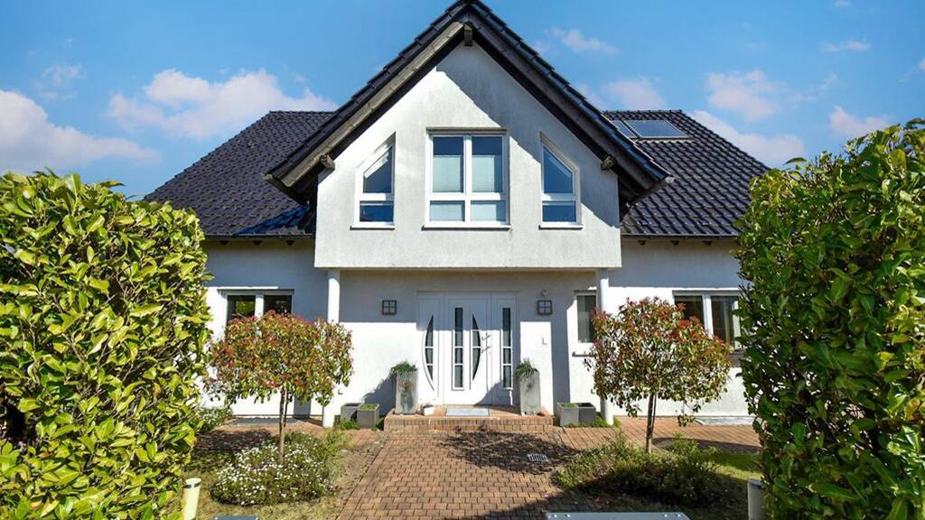 Einfamilienhaus zum Kauf 995.000 € 7 Zimmer 217 m² 543 m² Grundstück Isenbügel Heiligenhaus 42579