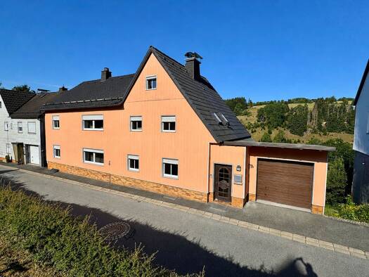 Mehrfamilienhaus zum Kauf 98.000 € 10 Zimmer 195,3 m² 1.034 m² Grundstück Tettau Tettau 96355