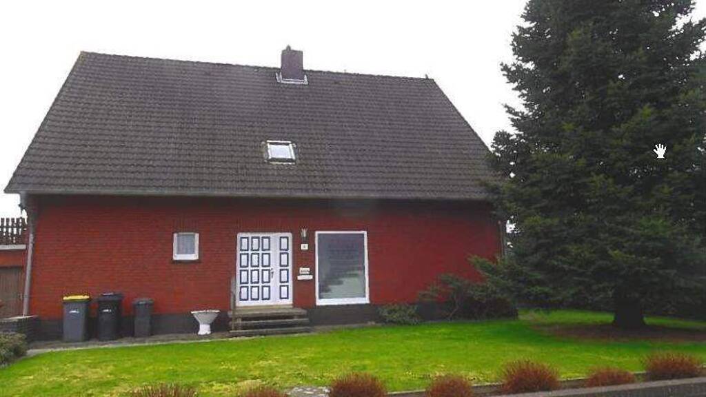 Einfamilienhaus zum Kauf 250.000 € 6 Zimmer 230 m² 1.589 m² Grundstück frei ab sofort Barnstorf 49406