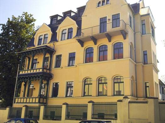 Wohnung zur Miete 294 € 2 Zimmer 50,6 m² frei ab sofort Beethovenstraße 11 Innenstadt Riesa 01587