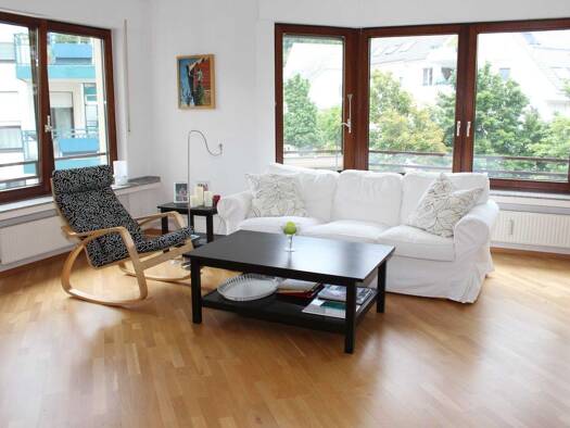 Wohnung zur Miete 1.100 € 2 Zimmer 77 m² Geschoss 2/4 frei ab sofort Ludenberg Düsseldorf 40629