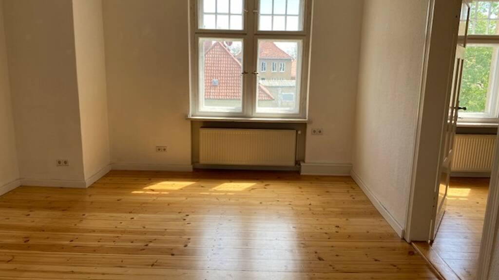 Wohnung zur Miete 914 € 4 Zimmer 136 m² Geschoss 2/3 frei ab sofort Südring 13 Torgau 04860