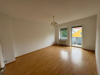 Wohnung zum Kauf 149.900 € 2 Zimmer 56 m² Klausenstrasse 1 Kelheim Kelheim 93309