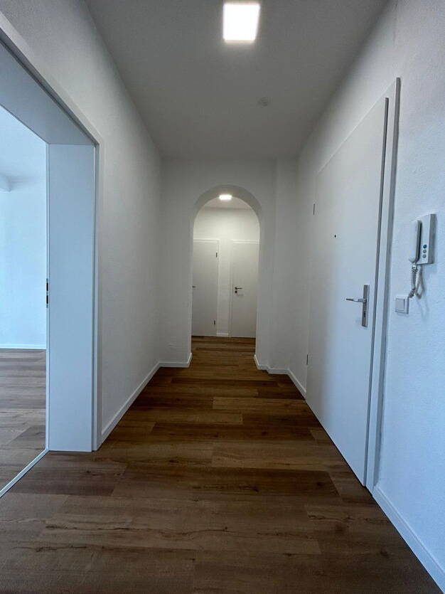 Wohnung zur Miete 890 € 3,5 Zimmer 95 m² Dachgeschoss, 2. Geschoss Moers - Mitte Moers 47441