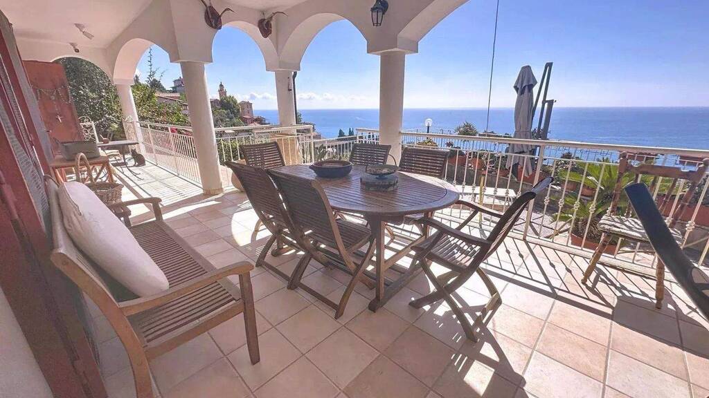 Villa zum Kauf 1.800.000 € 4 Zimmer 240 m² Ventimiglia 18039