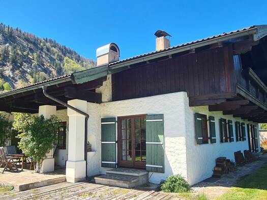 Einfamilienhaus zum Kauf 8 Zimmer 1.138 m² Grundstück Sankt Gilgen 5340