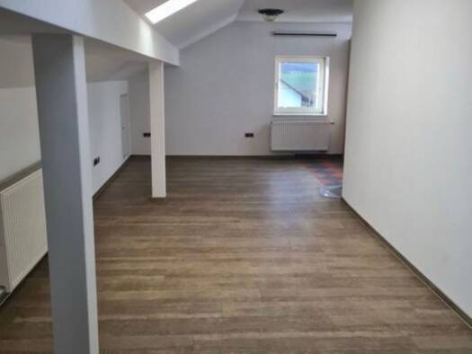 Wohnung zur Miete 600 € 2 Zimmer 60 m² Geschoss 2/2 frei ab 01.03.2026 Traßlberg Poppenricht 92284