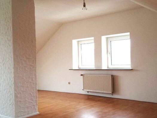 Wohnung zum Kauf provisionsfrei 218.000 € 3 Zimmer 65 m² Geschoss 3/4 frei ab sofort Kagenhof Veitsbronn 90587