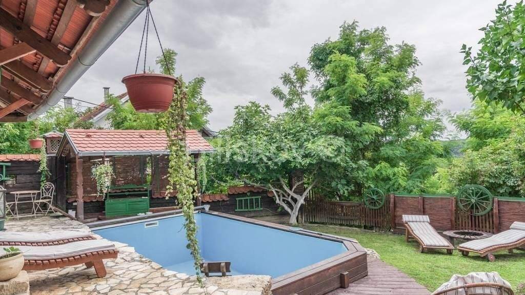 Haus zum Kauf 410.000 € 5 Zimmer 250 m² Dubrava - Klaka - Mirosevac