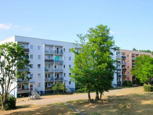 Wohnung zur Miete 799 € 4 Zimmer 77,7 m² 3. Geschoss Waldesruh 11 Wünsdorf Zossen 15806