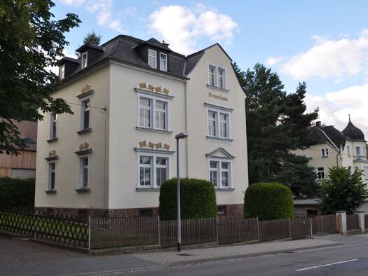 Wohnung zur Miete 468 € 2 Zimmer 72 m² 2 Geschosse frei ab 01.12.2026 Mittweidaer Straße 48 Taura Taura 09249
