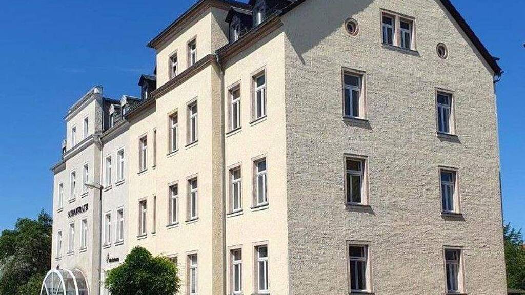 Wohnung zur Miete 840 € 5 Zimmer 143 m² 2. Geschoss Augustusburger Straße 54 Flöha 09557