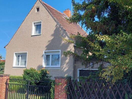 Einfamilienhaus zum Kauf provisionsfrei 195.000 € 3,5 Zimmer 90 m² 540 m² Grundstück frei ab sofort Bundschuhstraße Sudenburg Magdeburg 39116