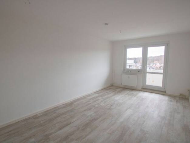 Wohnung zur Miete 344 € 3 Zimmer 68,6 m² 5. Geschoss Eichelweg 3 Heide Nord West 06120