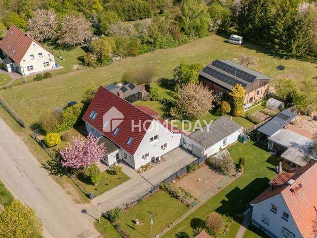 Einfamilienhaus zum Kauf - Erstbezug 560.000 € 6 Zimmer 200 m² 3.800 m² Grundstück Jeese Bernstorf 23936