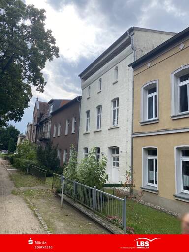 Mehrfamilienhaus zum Kauf provisionsfrei als Kapitalanlage geeignet 249.000 € 6 Zimmer 212 m² 284 m² Grundstück Malchow 17213