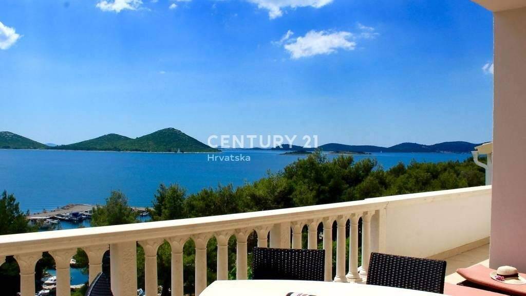 Haus zum Kauf 2.000.000 € 9 Zimmer 490 m² Pakostane