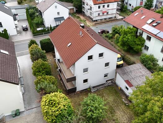 Mehrfamilienhaus zum Kauf 1.100.000 € 8 Zimmer 285,1 m² 847 m² Grundstück Herzogenaurach 91074