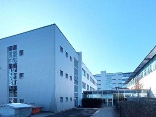 Büro zur Miete provisionsfrei 8,50 € 551 m² Bürofläche Waldau Kassel 34123