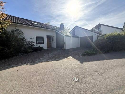 Einfamilienhaus zum Kauf 690.000 € 6,5 Zimmer 165 m² 718 m² Grundstück frei ab sofort Hardt Nürtingen 72622